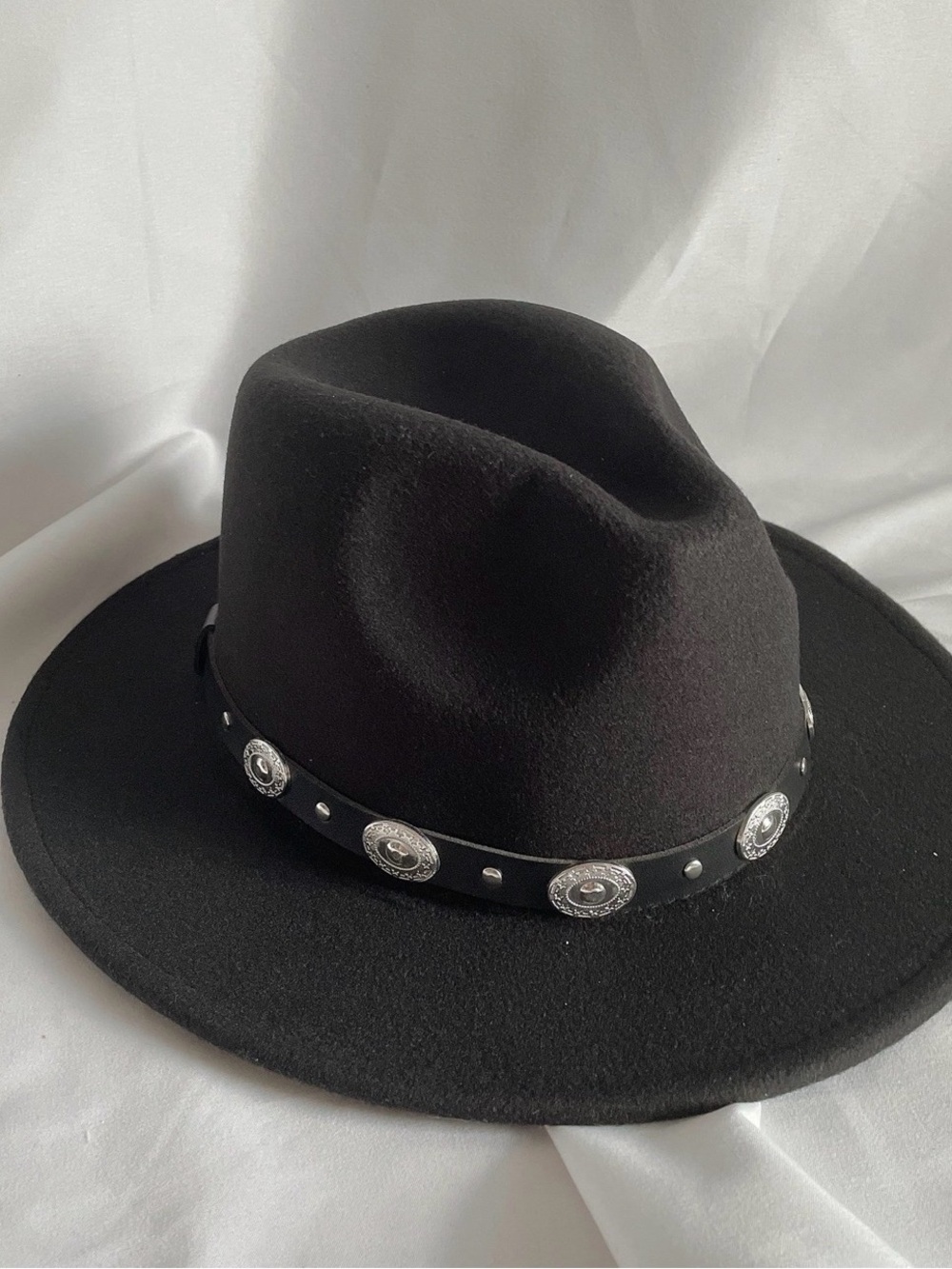 Black Wide-Brim Fedora Hat with Silver Conchos